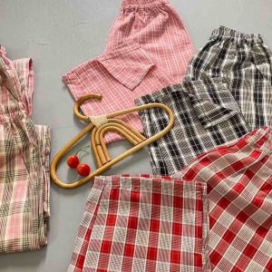 Quần Lỡ bé gái ống xuông kẻ caro kẻ sọc cho bé từ 13-50kg - Trang 25 Kids Store