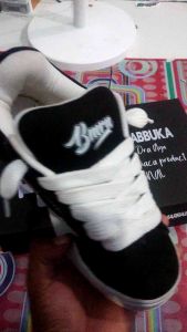 sepatu cowok sneaker sapatu skena suade on aktif brend lokal tktn sepatu model gemuk empuk lidah gemuk tali gemuk bahan suade aktif bisa cod seluruh Indonesia