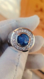 Natural Burmanese Blue Sapphire 5.5 carat silver handmade ring