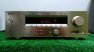 แอมป์ Yamaha รุ่น DSP- AX463 จาก ตู้ ญี่ปุ่นมือสอง ใช้ไฟ100 ส/ก/ย/15.5/43.5/38/cm. วัตต์ เสียออกครบทุกช่อง ร่องรอยมีมือสองปกติ สภาพเครื่อง สวยใหม่ตามภาพ