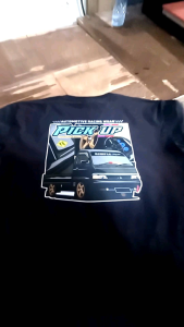 Kaos Mobil Pick Up Racing & Distro Pria: Tampilan Terbaru dan Driver Muda