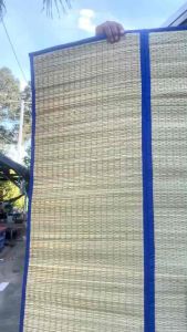 เสื่อทอมือสีธรรมชาติไม่มีลวดลาย2พับขนาด100x190ซม