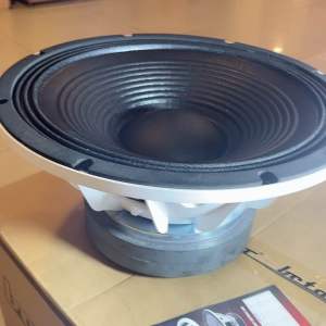 Speaker Componen Betavo B15-V422 White Series Double Magnet