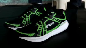sepatu olah raga pria sepatu grab gojek
