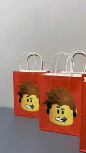 MaxinePartyCrafts 1PC Roblox Red Theme Paper Loot Bags Birthday Gifts Size 15x21x8 cm