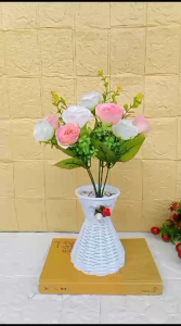 BH P3208 BUNGA HIAS ARTIFICIL DEKORASI RUMAH 10 KUNTUM+POT ROTAN PUTIH