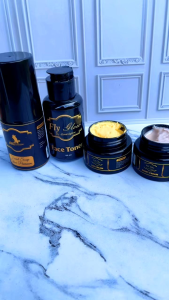 Cream al maxiglow kemasan terbaru pot hitam seperti di foto