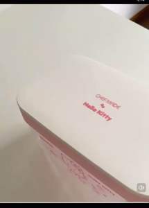 กล่องน้ำแข็ง  ถาดทำน้ำแข็งพิมพ์ลายคิตตี้ ถาดน้ำแข็งซิลิโคน ที่ทำน้ำแข็ง ลาย Hello KT น่ารักมากจ้า