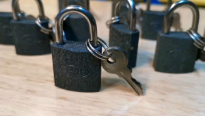 🚩5.5(ร้าน​แนะนำ​) ลูกกุญแจ​ ขนาด4Cm.​ ล็อคกระเป๋าเดินทาง​ ล็อกโซ่จักรยาน