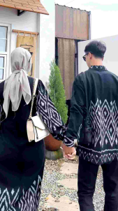 Marline Dress Black Series Couple Baju Tenun Terbaru Baju Couple Kondangan Baju Pasangan Prewedding Baju Viral Baju Trend Kekinian