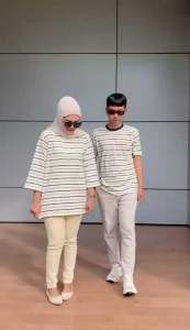 Kaos oversize couple terbaru atasan couple jumbo polos strip cream terbaru