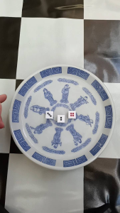 ลูกเต๋าเเต่งพิเศษ ชูด 11+ หนีต่ำ เอี่ยวน้อย รวจทุบไม่เจอ