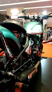 Ban SHINKO E270 Super Classic 4.00 Ring 19 Front Ban Motor Klasik Vintage & Custom Chopper