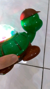 Mainan Kura Kura Baterai Disco Turtle