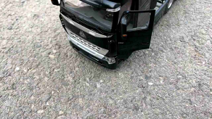 Mô hình đầu kéo Howo A7 hợp kim 1:24