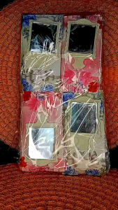 vania souvenir..Isi 50 Pcs Souvenir Kaca Kotak Putih Kemasan Alas Cantik Souvenir Pernikahan khitanan Dan Ulang Souvenir Murah Bermanfaat bagus