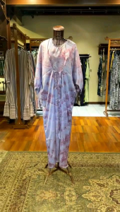 Fairuz Kaftan by Dian Pelangi: Busana Muslim Modis & Elegan