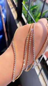 Rantai Kalung Dengan Variasi Setengah Diamond Permata Zircon Titanium CXB398