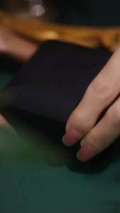 (Bebas beli 2 dapat bonus) B34 Bross hijab bunga peoni putih mewat titanium wanita Korea