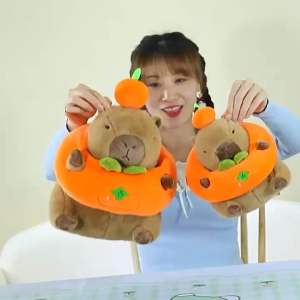 Gấu Bông CAPYBARA Đội Cam Mặc Áo Phao Cute Size 25cm