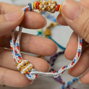 Pendantica Handmade Bracelet with Flower Stopper 段染八股编织手绳