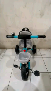 Sepeda Roda Tiga Anak Aviator AT109 Tricycle Anak Aviator AT-109 AT 109