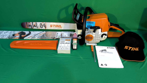 MESIN CHAINSAW ATAU MESIN GERGAJI KAYU TYPE MS-250 BAR 20" MERK STIHL ORIGINAl