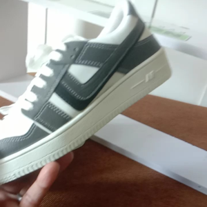 sepatu snaeker pria dan wanita keren murah  dewasa bisa cod bisa cod