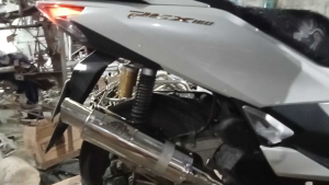 HONDA PCX 160 SHARK TIP POWER PIPE WITH COMPLETE SET BRACKETCLAMPSPRINGCANISTER AND STRAIGHT ELBO