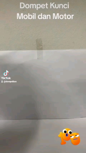 Dompet Gantungan Kunci Mobil dan Motor Keyless Model Seleting Keliling