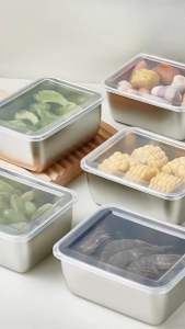不锈钢保鲜盒 (1套4个) Stainless Steel Food Storage Box #非常方便实用的一款不锈钢保鲜盒😍# 厨房好物推荐给大家,保鲜盒可用冰箱冷藏,烤箱,出门旅游#方便带水果零食✨。方便实用🌈. K5655