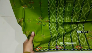 SARUNG LAMIRI TIPE MST JAHITAN TENGAH FULL SUTRA SULAM TANGAN LENGKAP TAS