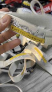 Móc Khoá Dây AKANA Carbon Đầu Nhựa Cứng Tiện Lợi