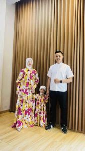 AISYAH SET KELUARGA LEBARAN COUPLE IBU AYAH anak perempuan dan laki2 3bulan-10th(Harga Terpisah)