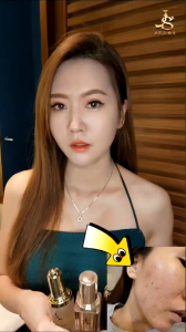 JSSUI“新品”水光养肤已诞生🔥带出更完美肌肤✨"Youth Brightening Booster"让肌肤从内而外焕发水润光泽✨光滑柔嫩✨宛如自然水光般清透✨✅淡化顽固斑斑✅色素不均匀✅去老废角质✅肌肤提亮水光✅水嫩细滑透✅明显减少瑕疵