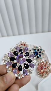Bros Bunga Aster / Flower Brooch / Bros swarovski Jilbab Mewah Elegant