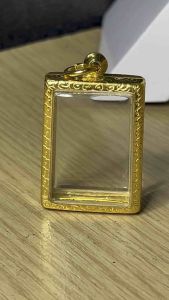 กรอบพระ ทรงพระสมเด็จ สแตนเลสแกะสลักแบบเรียบและลายไทย กรอบรายละเอียด