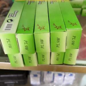 BÓNG ĐÈN 4 CHÂN 9W THẲNG DÙNG CHO ĐÈN BÀN/ĐÈN SẠC Vvv