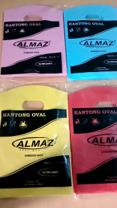 Kantong plastik Oval Pond Warna Polos 15x22 100Lembar