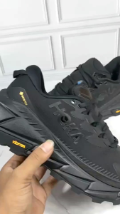Skyline Float untuk Pria SUPER PREMIUM RUNNING TRAIL SHOES