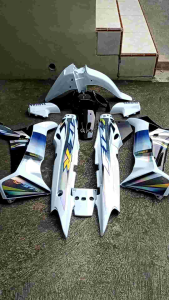 cover body set fizr striping hologram hitam putih mbois