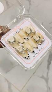 Nails Box Cham Bi Designs cao cấp