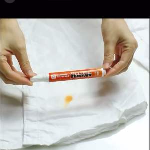 Bút Tẩy Bỏ Vết Bẩn Và Khử Nhiễm Không Cần Nước Dễ Dàng Mang Theo Để Loại Bỏ Vết Dầu Mỡ Vết Cà Phê Vết Bẩn Quần Áo Trắng