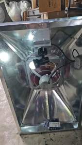 ฝาชีสังกะฟันเบอร์ 1-2 หัวเตา กับเป็นสังกะสี เบอร์ 28 หนา 0.32 มม มีพัดลม พัดเหล็ก และไฟ ให้เปิดให้พร้อม การใช้งาน ลม ขนาด 10