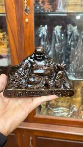 tượng Phật di lặc trong xe ô tô mang lại may mắn và sự bảo hộ tâm linh kích thước ngang 15 x 9