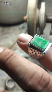 nhẫn mỹ nam hợp kim mặt đá quý Ngọc Bích mầu xanh hoặc sapphire xanh đen quý khách tùy lựa chọn