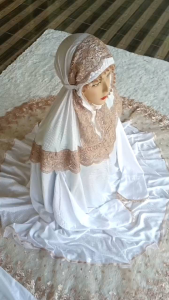 MUKENA SUTRA BLIZT SUPER ADEM HALUS LEMBUT RENDA CANTIK DAN MEWAH HARGA BERSAHABAT