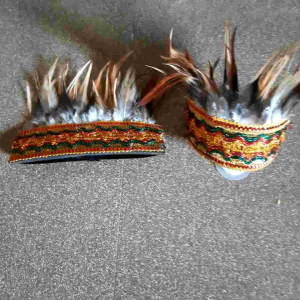 Gelang Dayak & Papua Satu Pasang. langsung dari tangan pengrajian sendiri. Bisa untuk anak dan dewasa