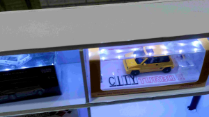 rak diecast on box isi 15 slot