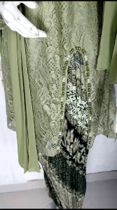 Kebaya Tunik Hanna: Pilihan Modis untuk Acara Formal